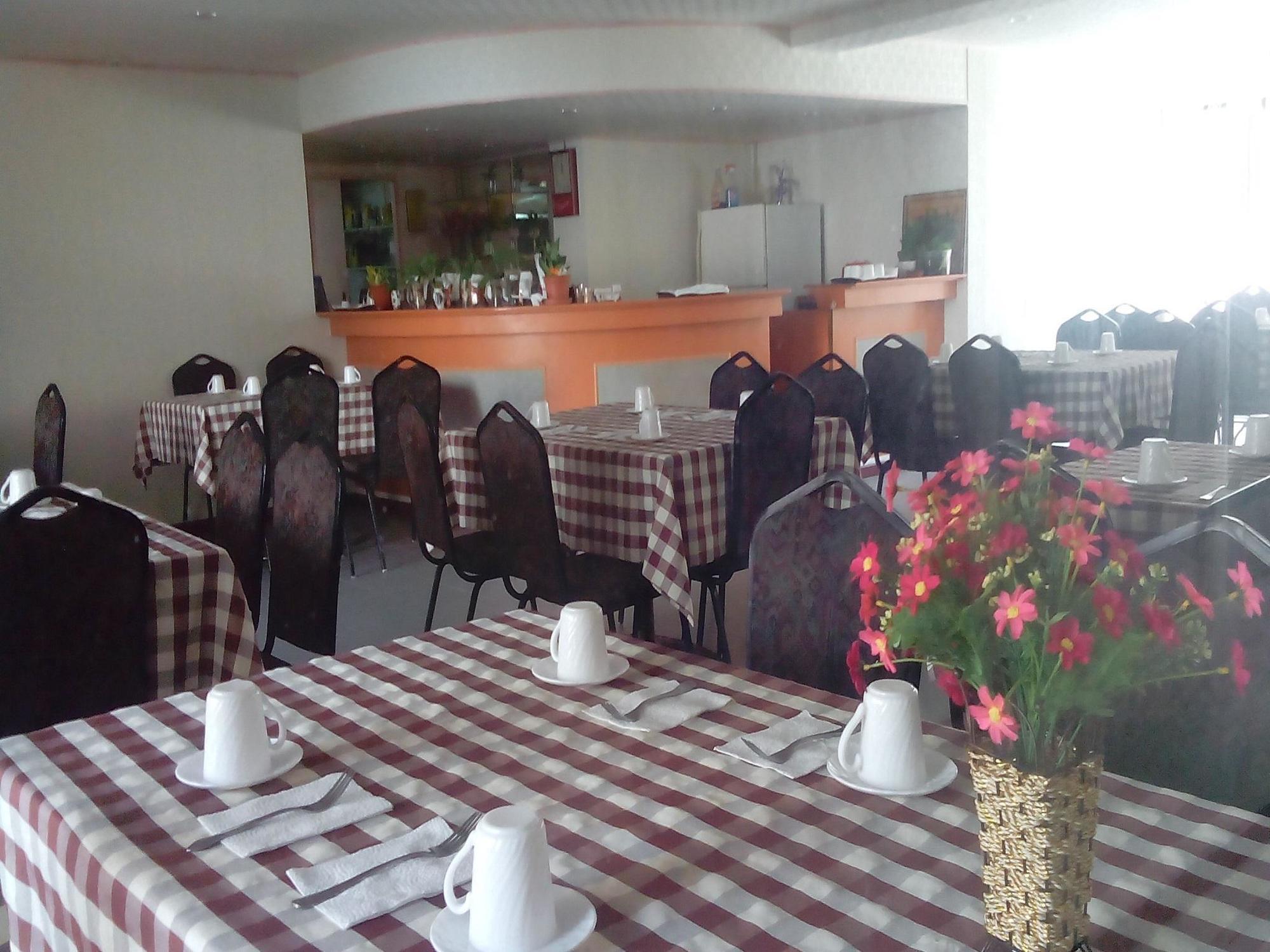 גרפאן Saipan Ocean View Hotel מראה חיצוני תמונה